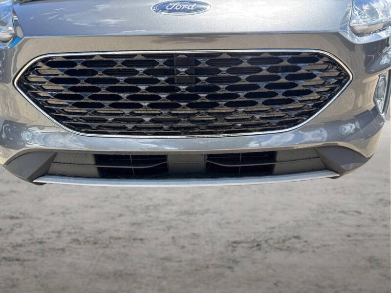 2021 Ford Escape SEL