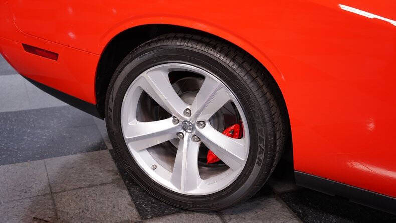 2008 Dodge Challenger SRT8