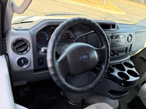 2010 Ford E-Series E-150