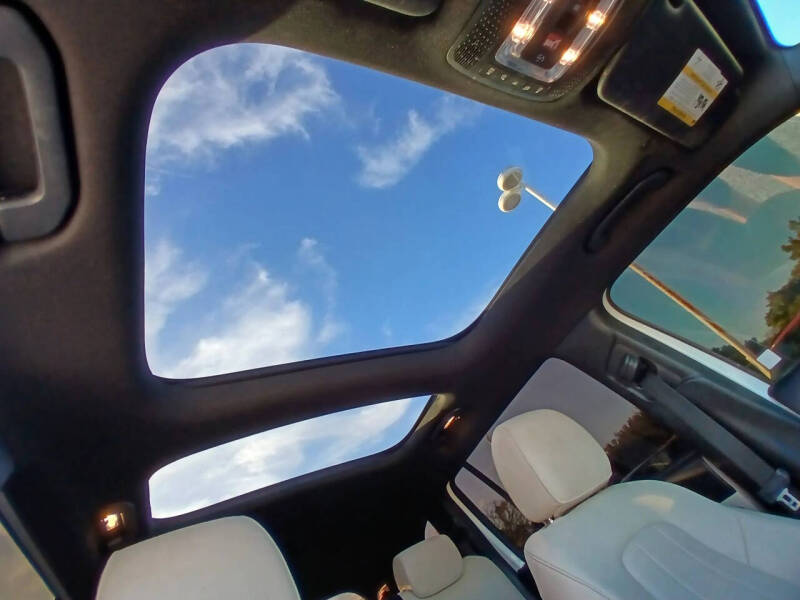 2021 Mercedes-Benz GLB GLB 250