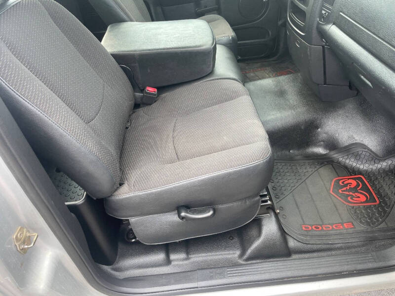 2005 Dodge Ram 1500 ST