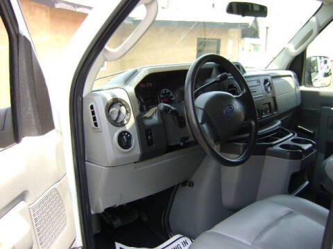 2009 Ford E-Series E-150 XL