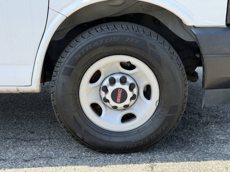 2019 GMC Savana 2500