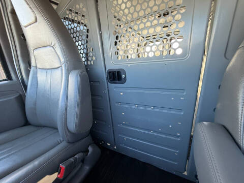 2016 GMC Savana 2500