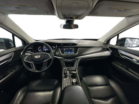2018 Cadillac XT5 Premium Luxury