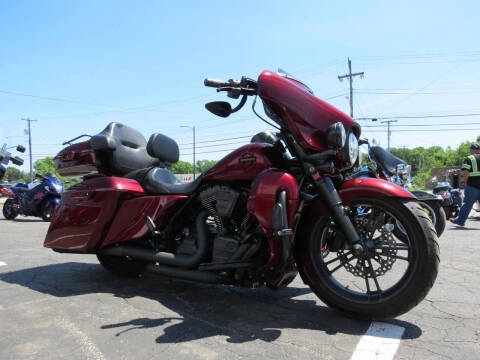 2014 Harley-Davidson FLHXS Street Glide