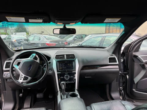 2011 Ford Explorer Limited