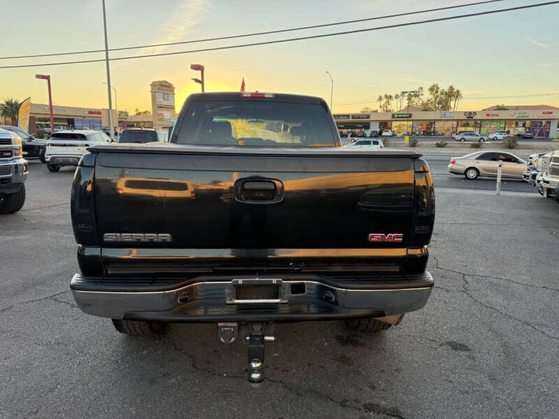 2006 GMC Sierra 2500HD