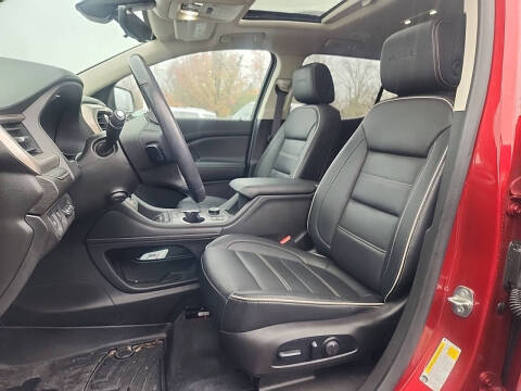 2021 GMC Acadia Denali