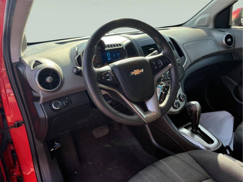 2015 Chevrolet Sonic LT Auto