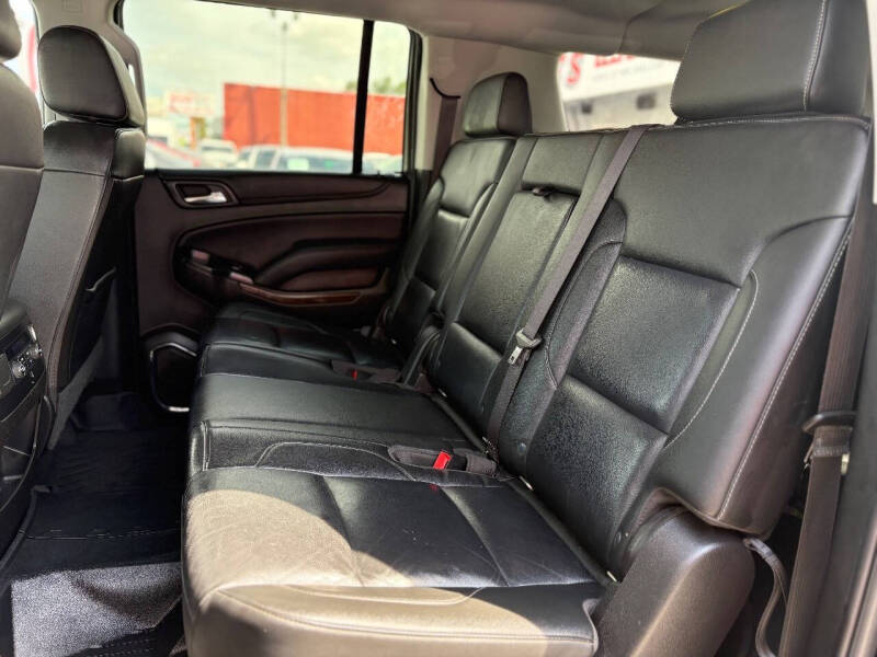 2019 Chevrolet Suburban LT