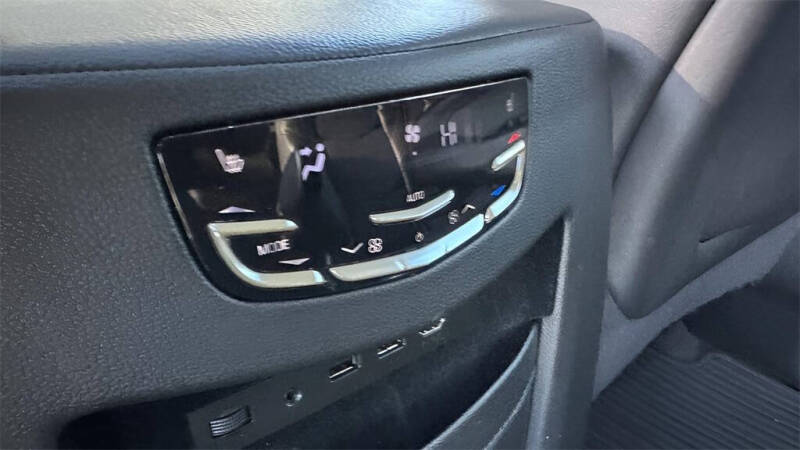 2020 Cadillac Escalade Luxury