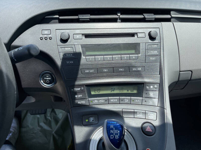 2010 Toyota Prius II