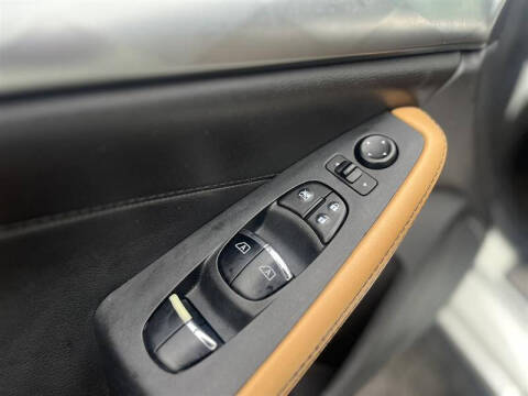 2017 Nissan Maxima 3.5 SR