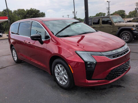 2027 Chrysler Pacifica Select