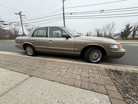 2002 Mercury Grand Marquis GS