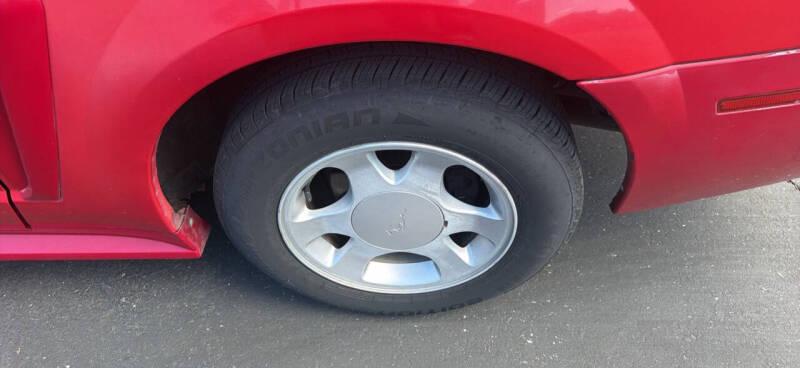 1999 Ford Mustang