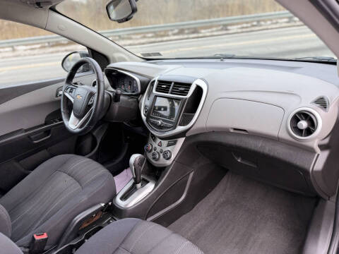 2019 Chevrolet Sonic LT Auto