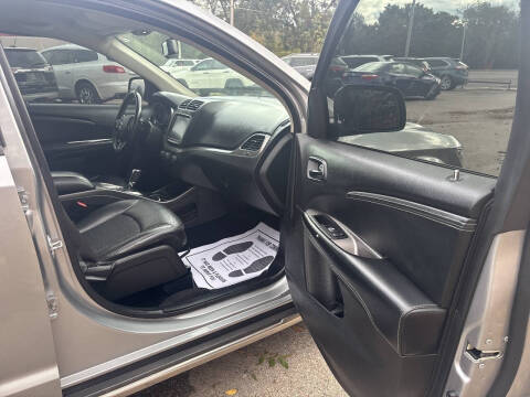 2018 Dodge Journey Crossroad