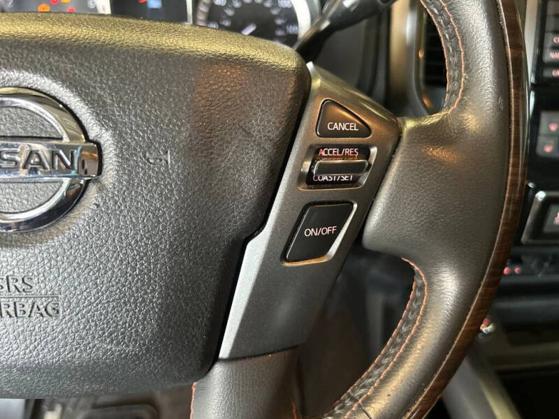 2017 Nissan Titan Platinum Reserve