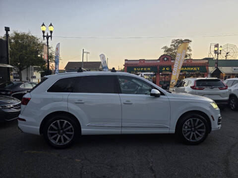 2017 Audi Q7 3.0T quattro Premium Plus