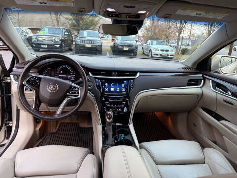 2014 Cadillac XTS Luxury Collection