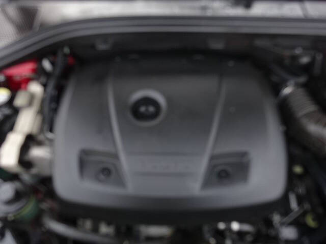 2016 Volvo XC60 T6 Drive-E R-Design Platinum