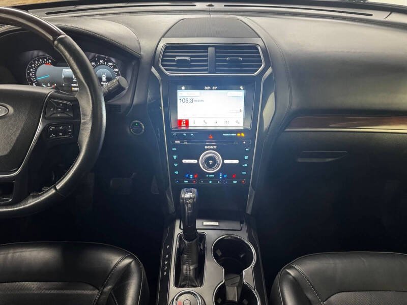 2018 Ford Explorer Platinum