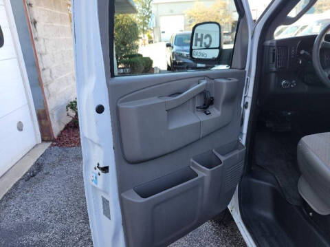 2017 Chevrolet Express LT 3500