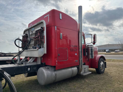 2006 Peterbilt 379