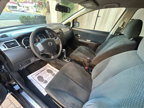 2012 Nissan Versa 1.8 S