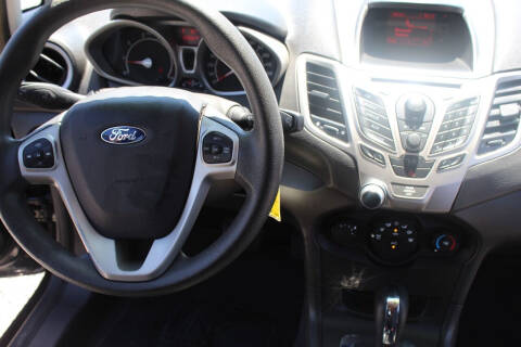 2012 Ford Fiesta SE