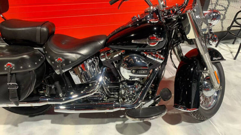 2017 Harley-Davidson FLSTC Heritage Softail Classic