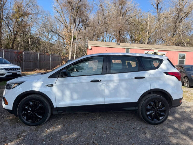 2019 Ford Escape S
