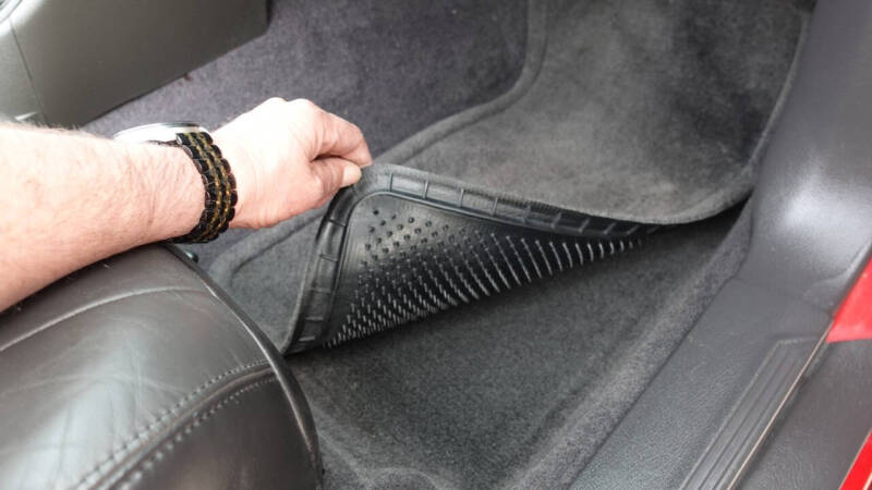 2002 Ford Mustang GT Deluxe