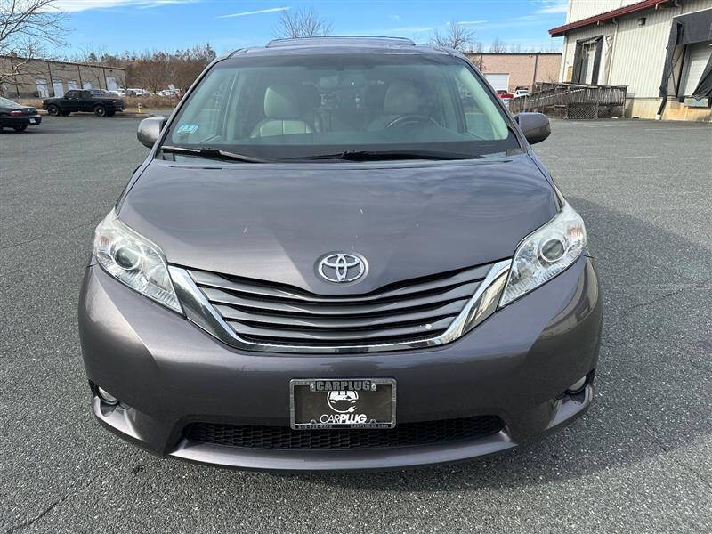 2014 Toyota Sienna