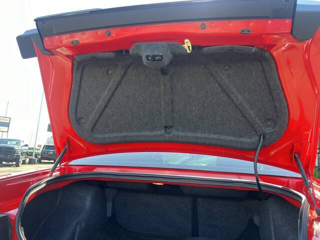 2015 Dodge Challenger SRT Hellcat