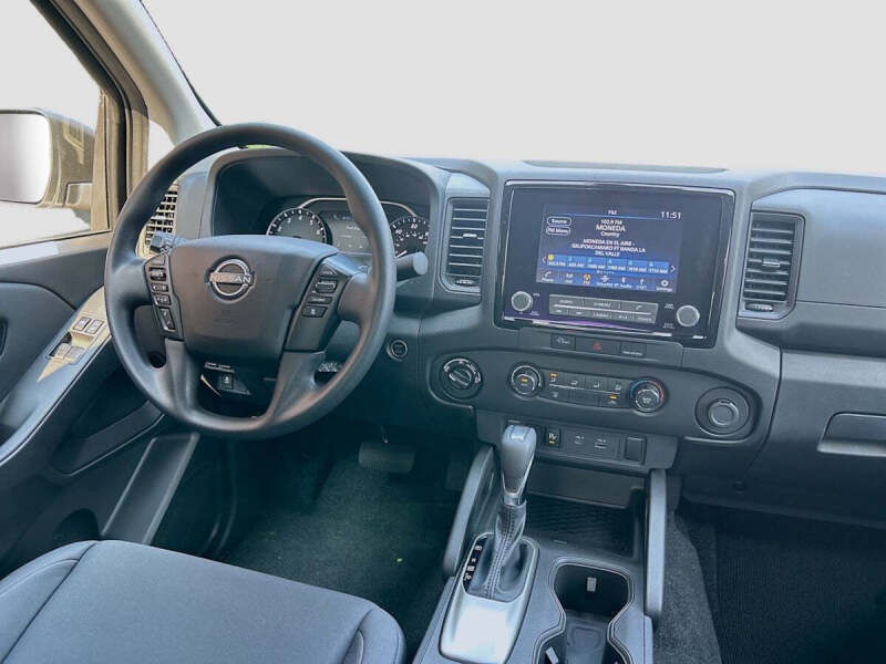 2023 Nissan Frontier S