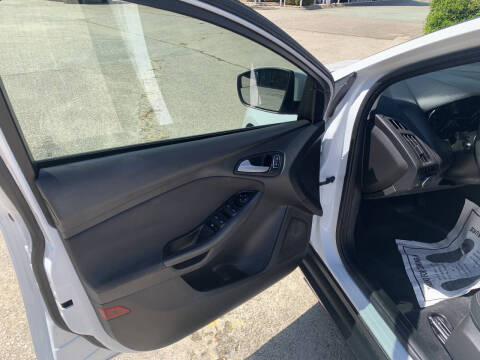 2015 Ford Focus SE