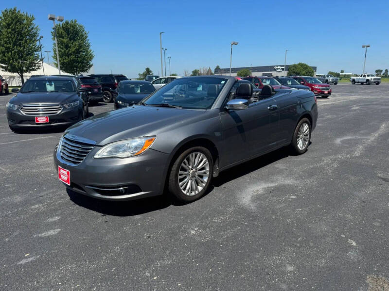 2011 Chrysler 200 Limited
