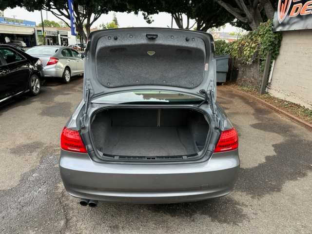 2012 BMW 3 Series 328i