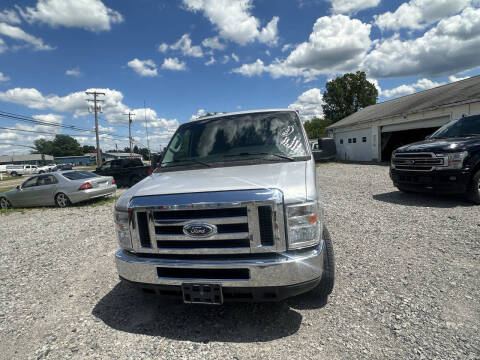 2013 Ford E-Series E-350 SD XLT