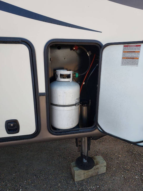 2017 Keystone RV Montana Mo3791rd17