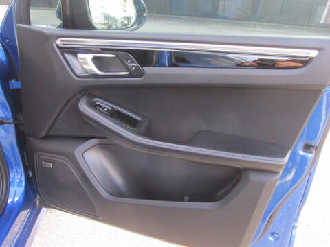 2017 Porsche Macan GTS