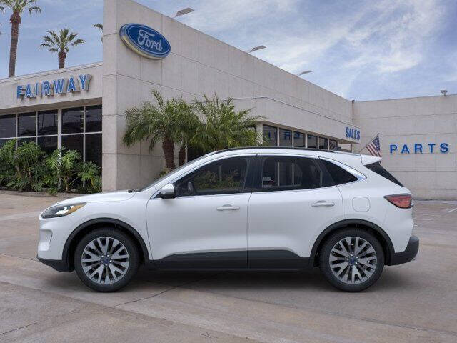 2022 Ford Escape Titanium