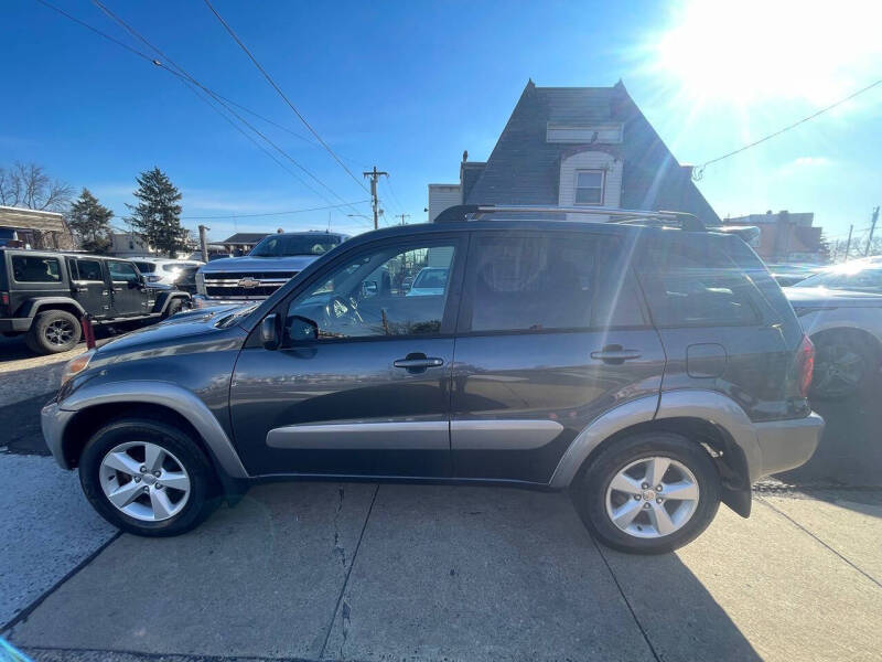 2004 Toyota RAV4