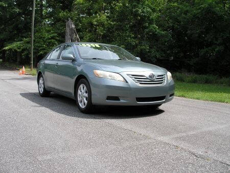 2009 Toyota Camry for sale at RICH AUTOMOTIVE Inc in High Point NC