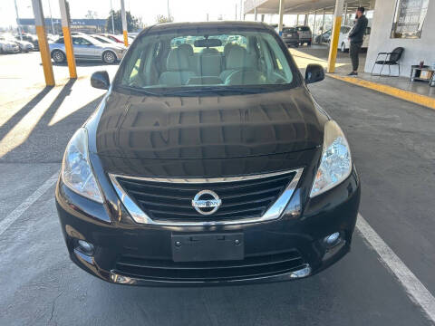 2012 Nissan Versa