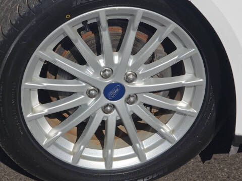 2013 Ford C-MAX Hybrid SE