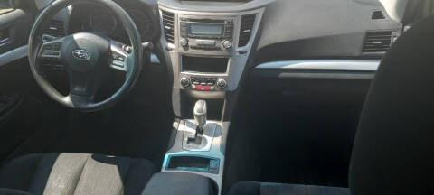 2013 Subaru Outback 2.5i